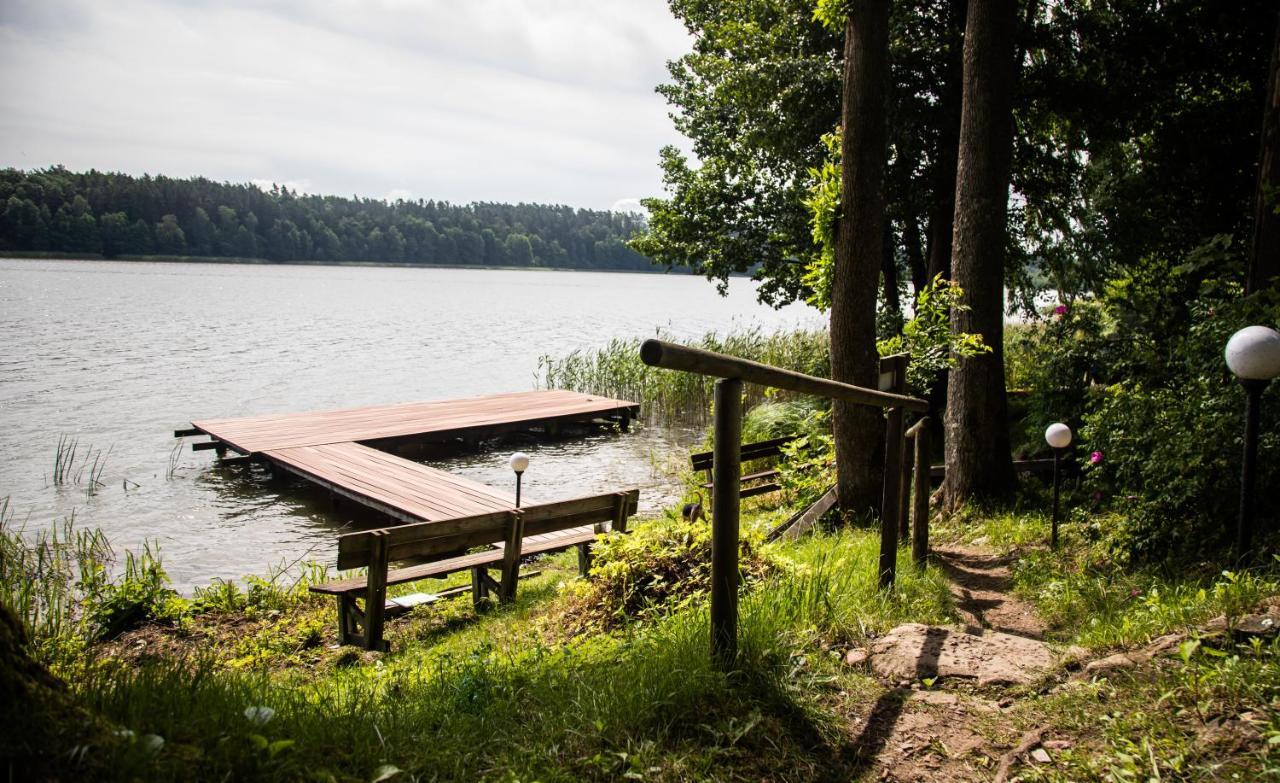 Zajazd Bombonierka Wikno Exteriör bild